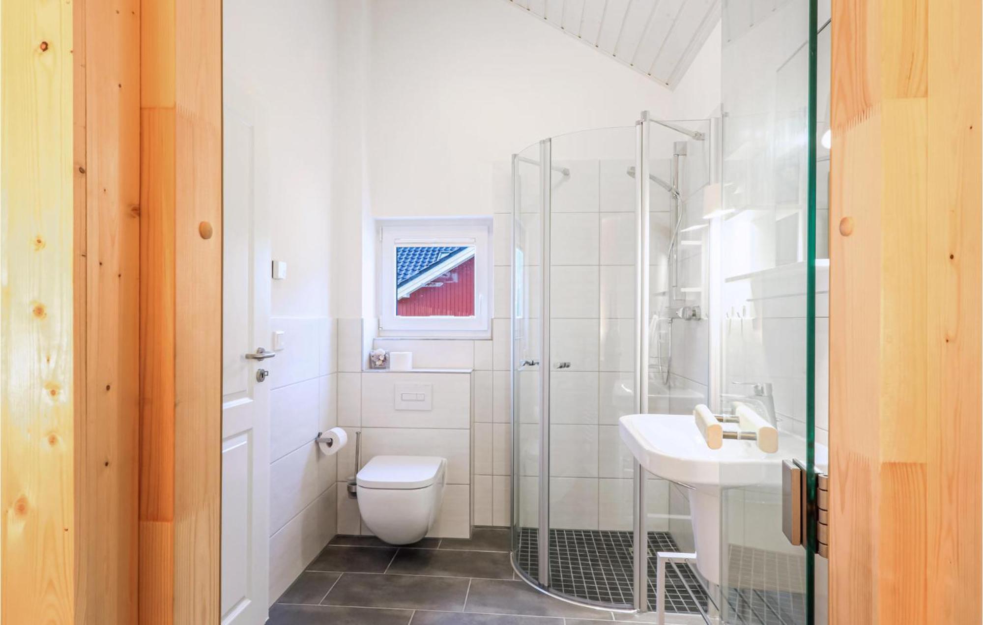 Cozy Home In Krems Ii-Warderbrueck With Wifi Gols Экстерьер фото
